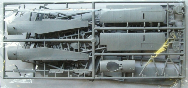 1/32 Sopwith Triplane (British WWI Fighter)